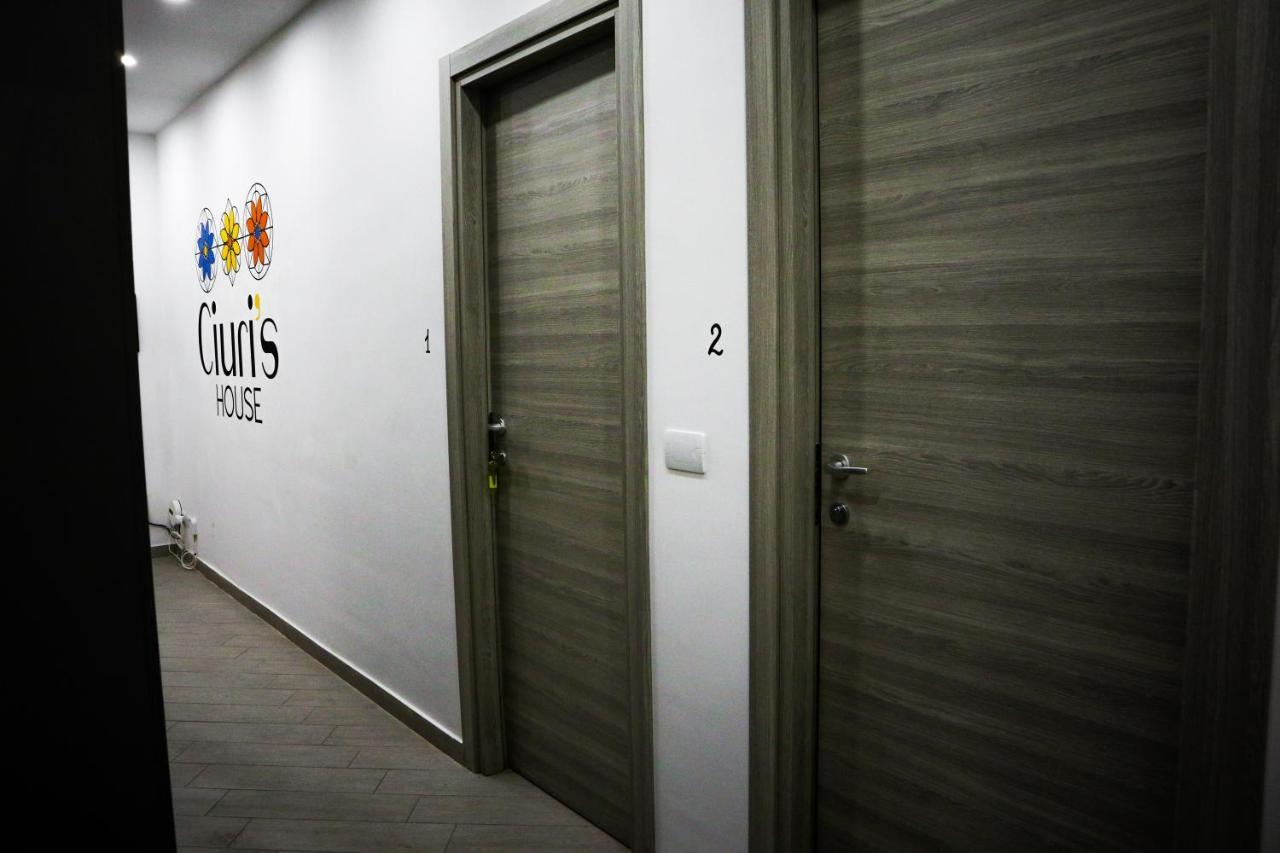 Ciuri'S House Hotel Catania Bagian luar foto